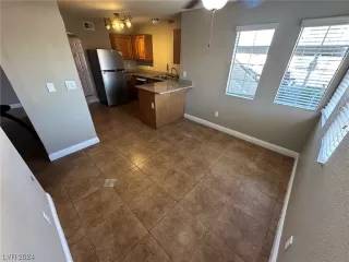 Photo #6: 2551463 Listing 