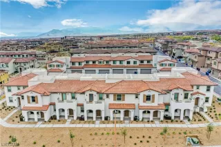 Photo #2: 2551516 Listing 