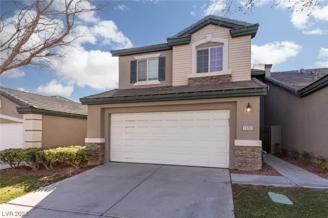 MLS: 2551529 Condo For Sale