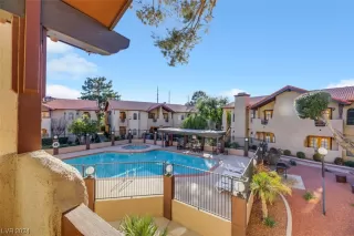 Photo #1: 2551554 Listing