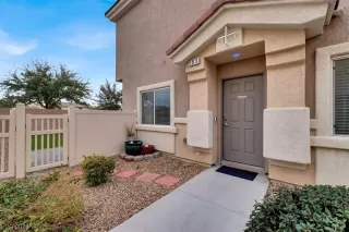 Photo #3: 2551619 Listing