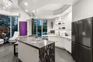 Photo #6: 2551640 Listing 