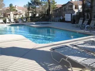 Photo #3: 2551700 Listing 