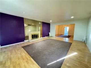 Photo #4: 2551709 Listing 