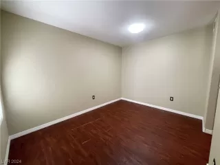 Photo #6: 2551713 Listing 