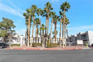 Photo #1: 2551779 Listing 