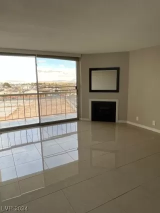 Photo #1: 2551815 Listing