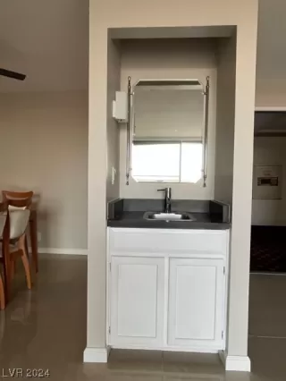 Photo #6: 2551815 Listing