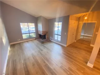 Photo #1: 2551824 Listing 