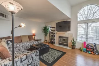 Photo #5: 2551846 Listing 