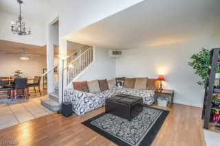 Photo #6: 2551846 Listing 