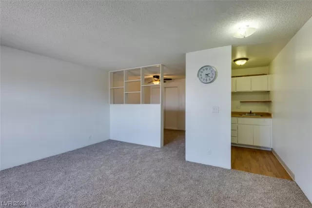 MLS: 2551877 Condo For Sale