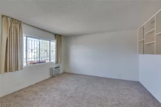 Photo #3: 2551877 Listing 