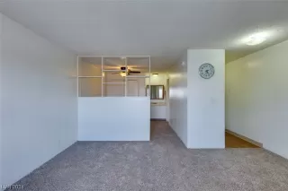 Photo #4: 2551877 Listing 