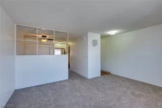 Photo #5: 2551877 Listing 