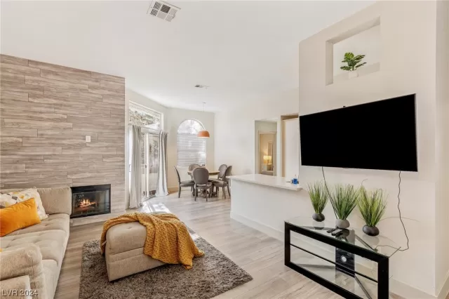 MLS: 2551907 Condo For Sale