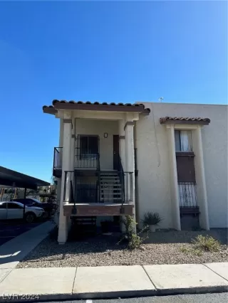 Photo #1: 2551940 Listing 