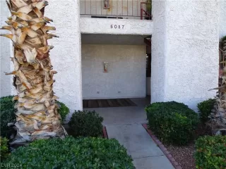 Photo #1: 2552021 Listing 