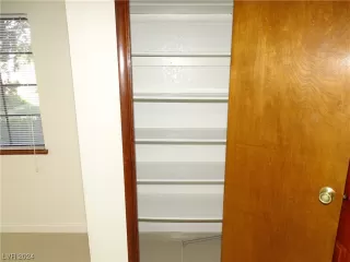 Photo #5: 2552021 Listing 