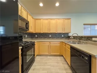 Photo #6: 2552034 Listing 