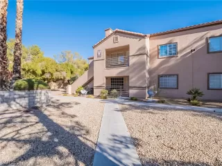 Photo #1: 2552037 Listing 