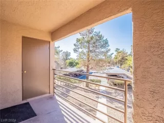 Photo #6: 2552037 Listing 