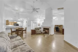 Photo #5: 2552077 Listing 