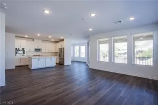 Photo #3: 2552116 Listing 