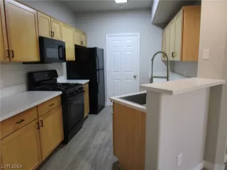 Photo #2: 2552125 Listing 