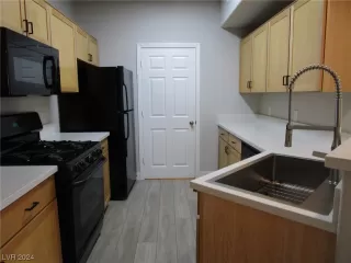 Photo #3: 2552125 Listing 