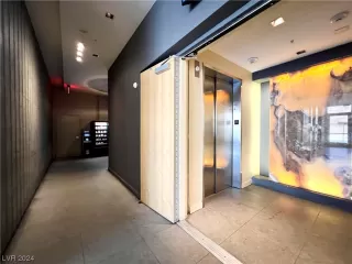 Photo #1: 2552128 Listing 