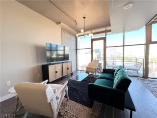 Photo #5: 2552128 Listing 