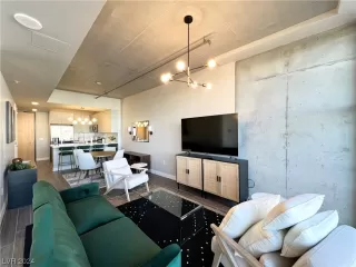 Photo #6: 2552128 Listing 