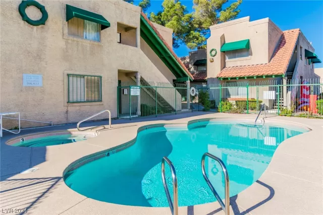 MLS: 2552174 Condo For Sale