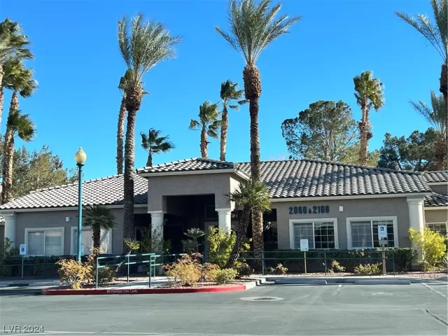 MLS: 2552205 Condo For Sale