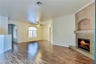 Photo #4: 2552218 Listing 