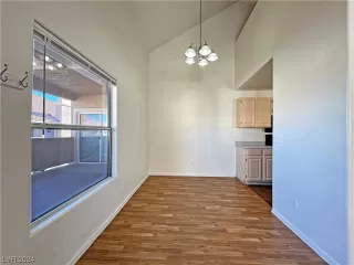 Photo #3: 2552254 Listing 