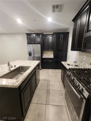 Photo #6: 2552264 Listing 