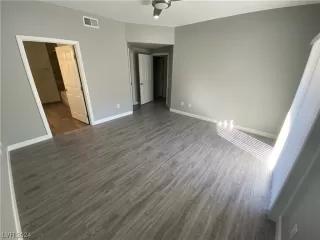 Photo #6: 2552283 Listing 