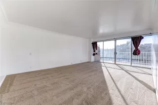 Photo #1: 2552298 Listing 