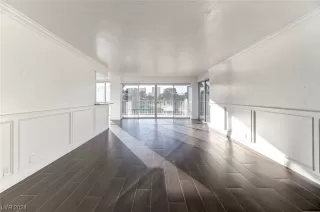 Photo #6: 2552298 Listing 