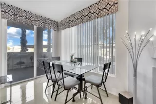 Photo #5: 2552316 Listing