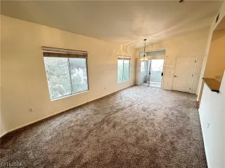 Photo #4: 2552335 Listing 
