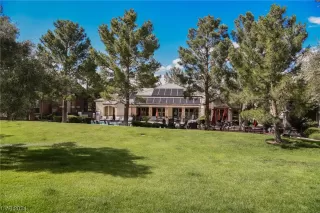 Photo #2: 2552394 Listing