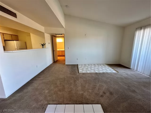 MLS: 2552419 Condo For Sale