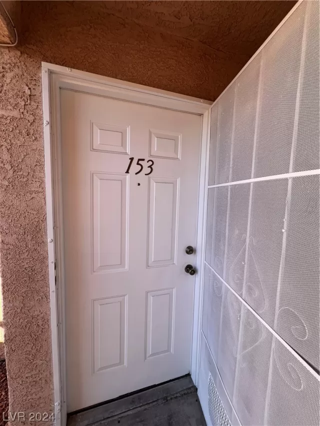 MLS: 2552424 Condo For Sale