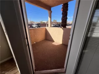 Photo #3: 2552424 Listing 