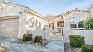 Photo #3: 2552464 Listing 