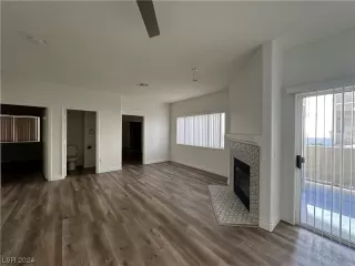 Photo #3: 2552484 Listing 