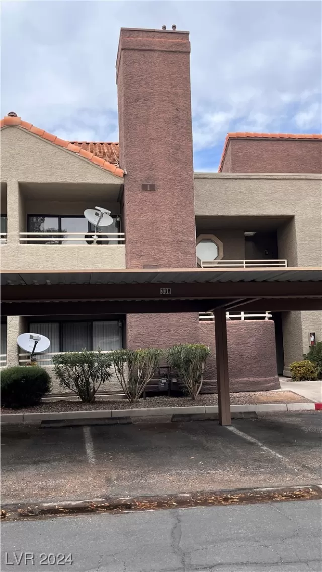 MLS: 2552495 Condo For Sale